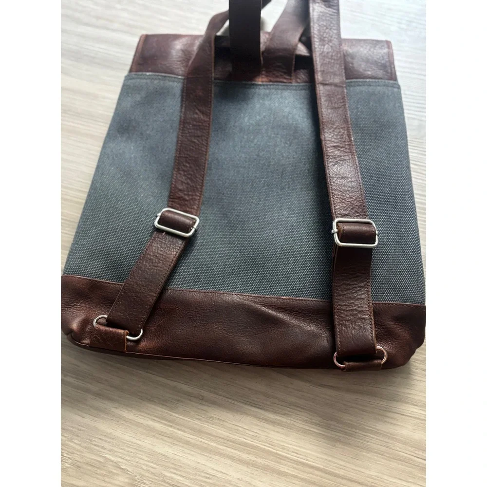 SAS‎ Portrait Collection Backpack Grey Canvas Brown Leather Flap Buckle Mens Bag